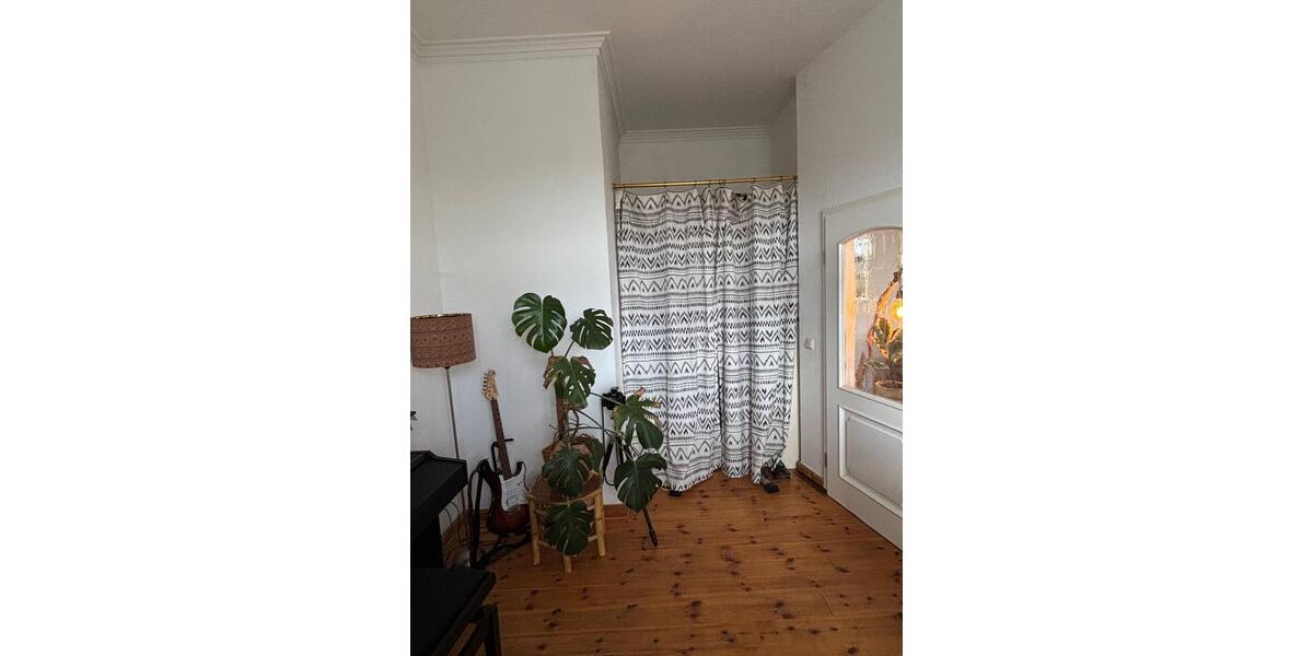 Erdgeschoßwohnung Kiel Neumühlen-Dietrichsdorf - 3 Zimmer, 108 m&sup2;, 850&euro; | Angebot:26342006