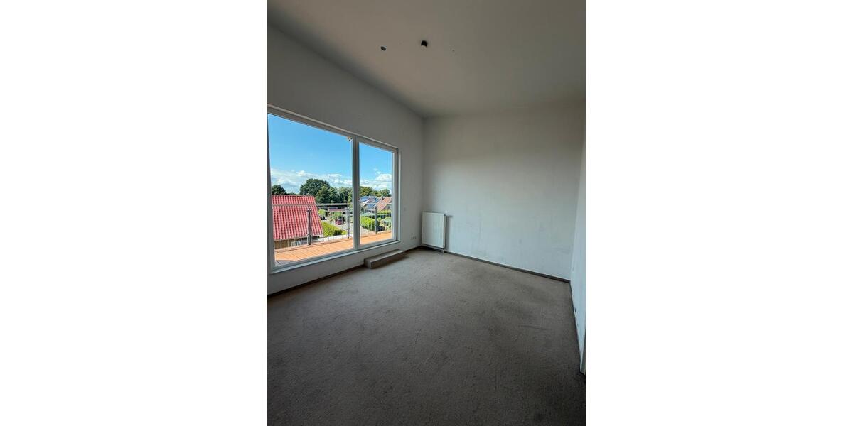 Reihenhaus Kiel Meimersdorf - 5 Zimmer, 122 m&sup2;, 438.000&euro; | Angebot:27154205