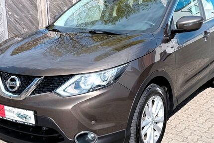 Nissan Qashqai 158.000 km 8.900 &euro; Neumünster 24536