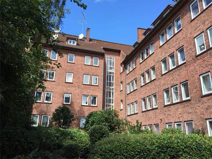 Direkt einziehen!! 2 Zimmer + separate Küche mit Einbauküche + Tageslichtbad mit Wanne 2 zimmer