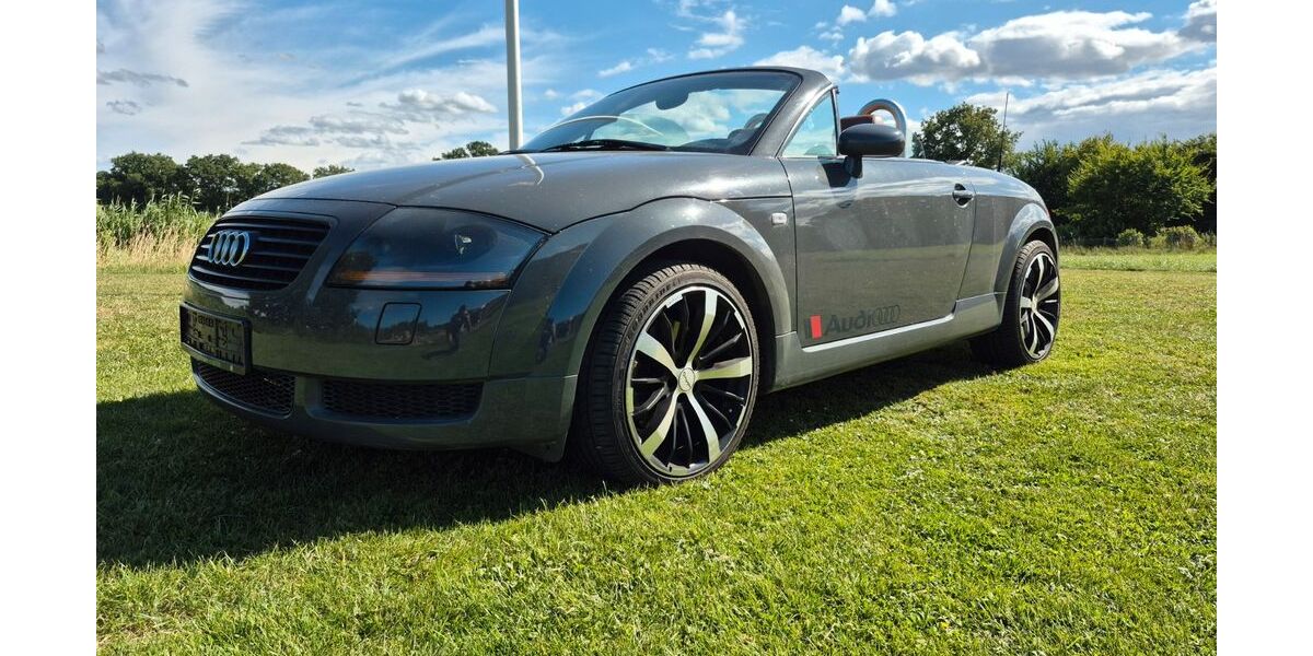 Audi TT 219.000 km 4.700 &euro; Lehmkuhlen 24211
