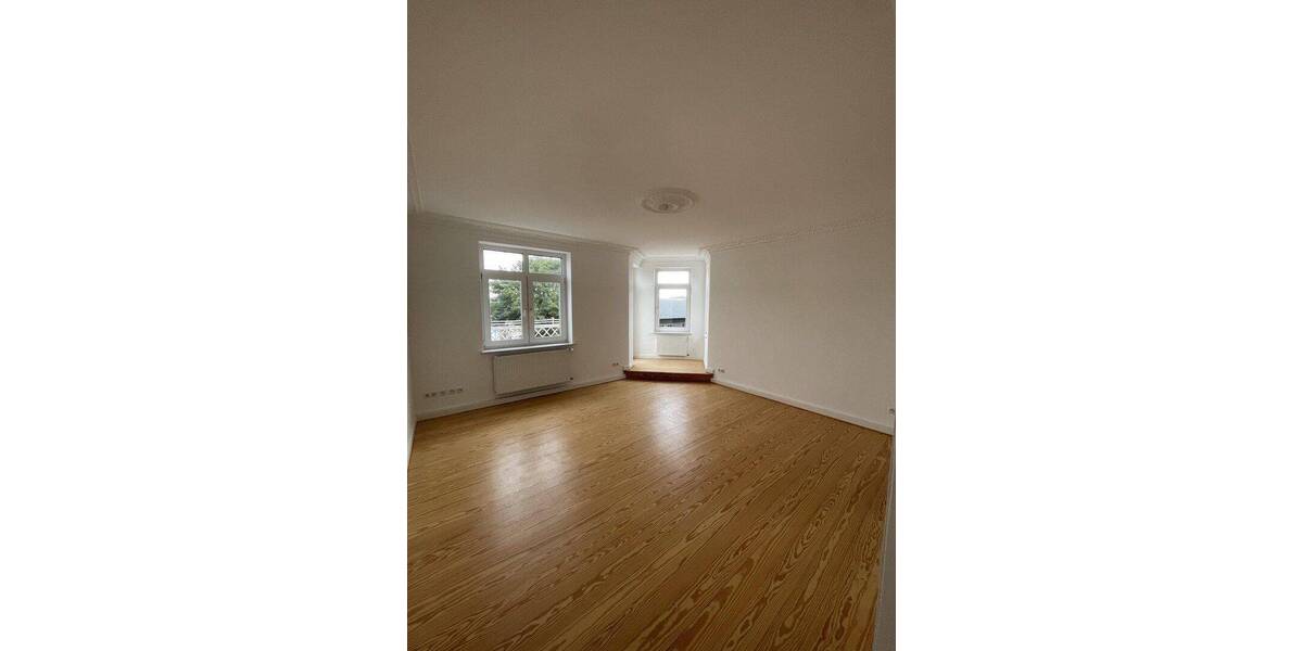 Etagenwohnung Kiel-Friedrichsort Pries - 4 Zimmer, 95 m&sup2;, 370.000&euro; | Angebot:26891851
