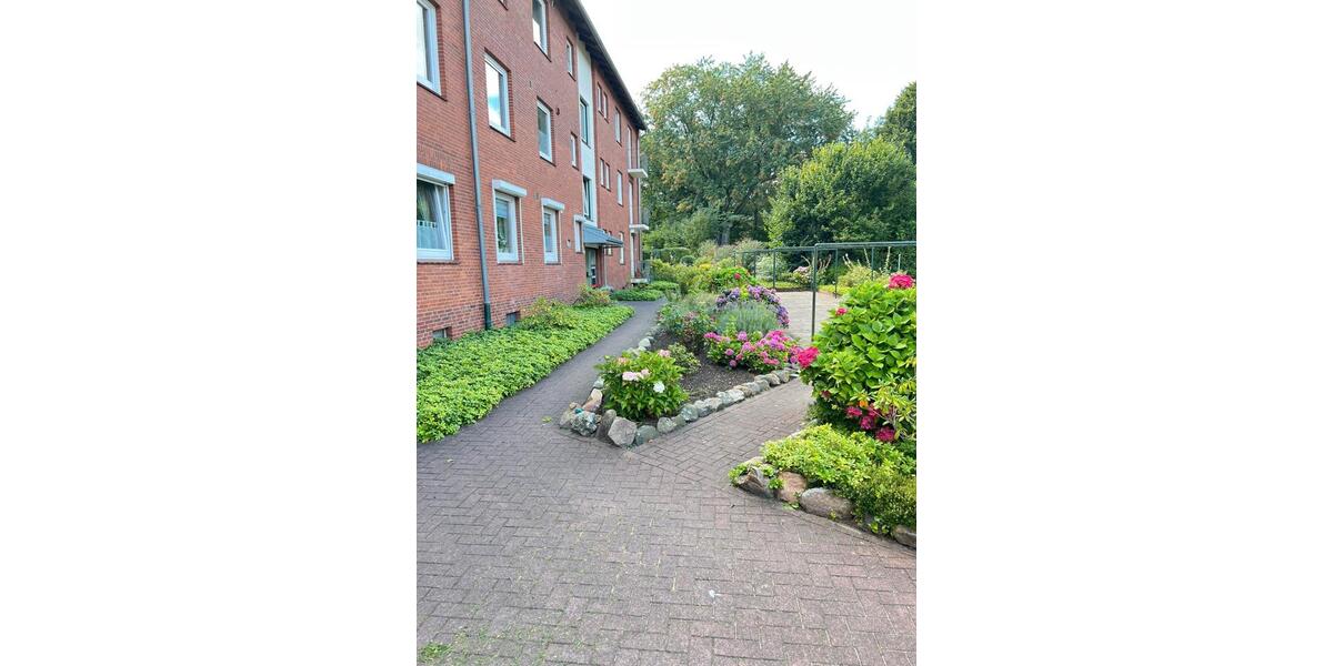 Etagenwohnung Büdelsdorf - 3 Zimmer, 70 m&sup2;, 720&euro; | Angebot:26563309