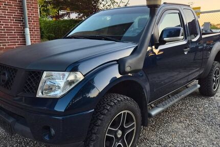 Nissan Navara 194.000 km 7.550 &euro; Kiel-Elmschenhagen 24146