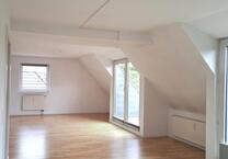 Helle 2 Zimmer Wohnung mit 2 Balkonen in ruhiger Lage!