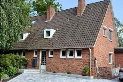 Haus Neumünster Innenstadt - 5 Zimmer, 125 m&sup2;, 389.000&euro; | Angebot:25728329