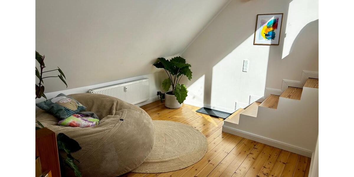 Maisonettenwohnung Kiel Wik - 5 Zimmer, 152 m&sup2;, 1.800&euro; | Angebot:24779352