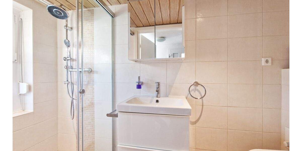 Doppelhaushälfte Neumünster Innenstadt - 4 Zimmer, 89 m&sup2;, 275.000&euro; | Angebot:23977451