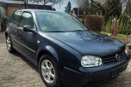 VW Golf 63.526 km 4.680 &euro; Kiel 24116