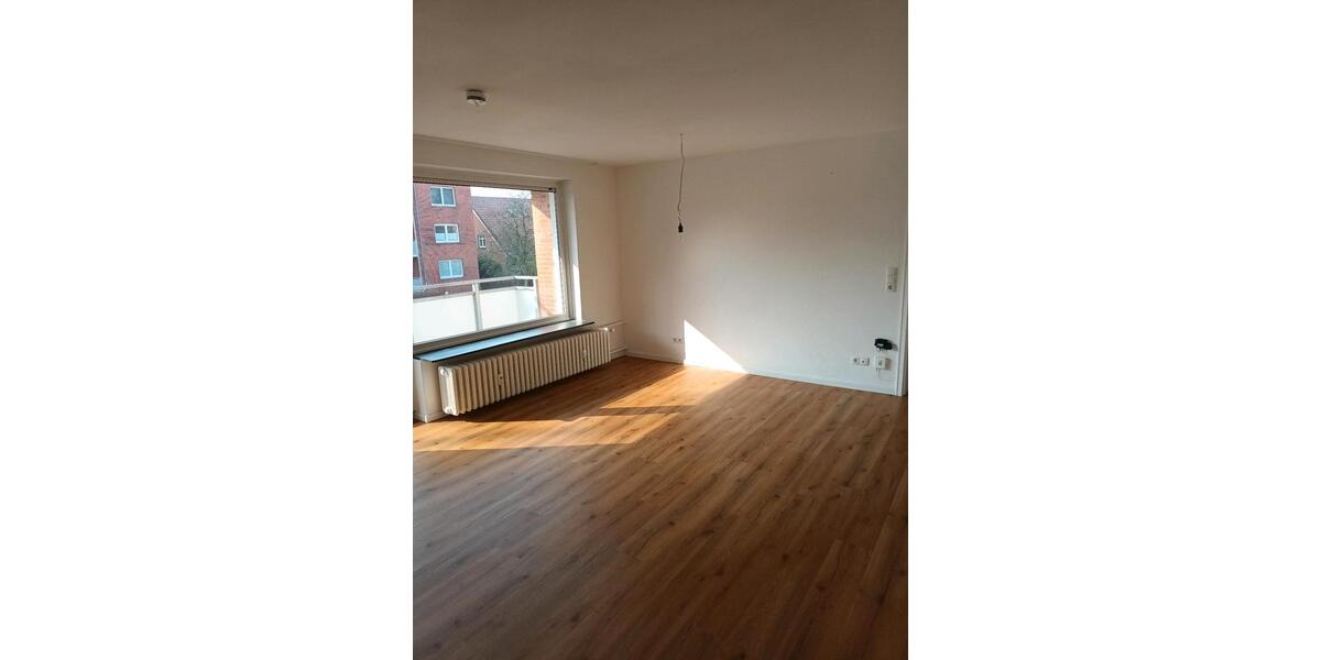 Etagenwohnung Eckernförde - 5 Zimmer, 107 m&sup2;, 1.300&euro; | Angebot:25590014