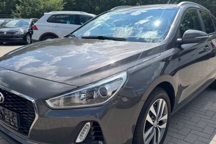 Hyundai i30 208.765 km 5.490 &euro; Neumünster 24539
