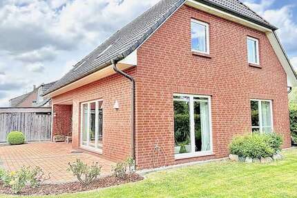 Haus zum Kaufen in Heikendorf 747.000 € 179 m²