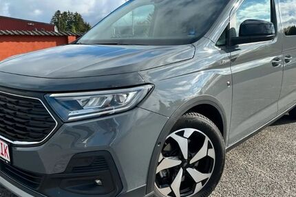 Ford Tourneo Connect 10.969 km 35.990 &euro; Neumünster 24536