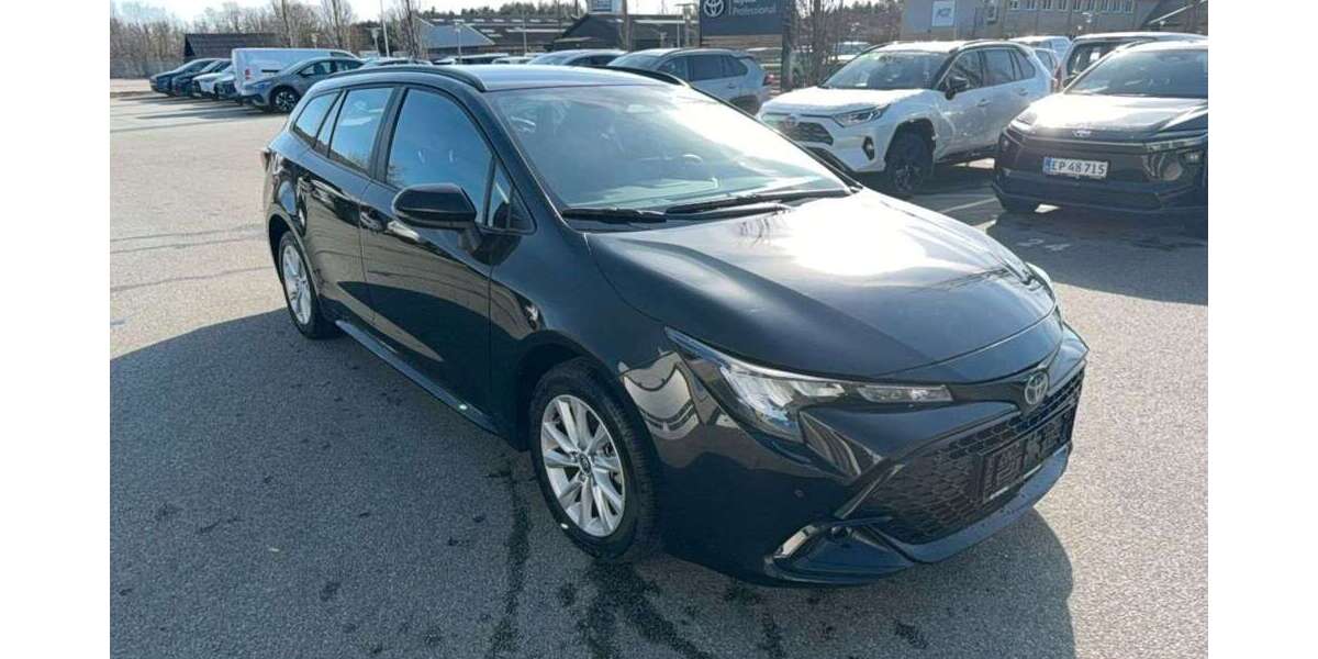 Toyota Corolla 16.550 km 25.590 &euro; Kiel 24114