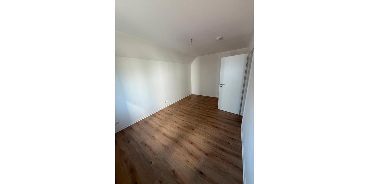 Doppelhaushälfte Preetz - 4 Zimmer, 122 m&sup2;, 421.000&euro; | Angebot:27217708