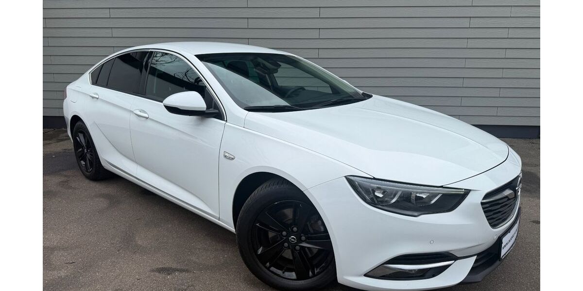 Opel Insignia 227.141 km 11.950 &euro; Neumünster 24536