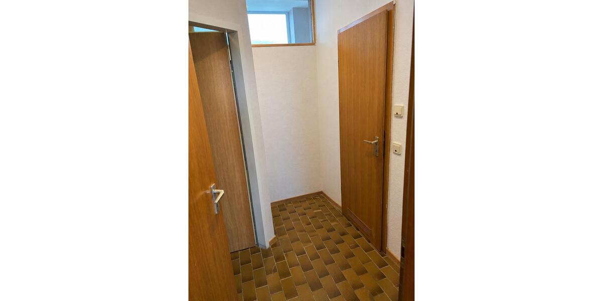 Erdgeschoßwohnung Kiel Neumühlen-Dietrichsdorf - 3 Zimmer, 108 m&sup2;, 850&euro; | Angebot:26342006