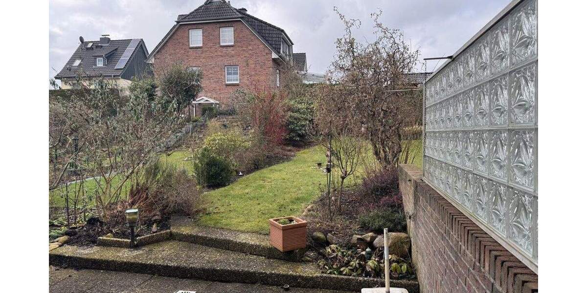 Reihenmittelhaus Kiel Hasseldieksdamm - 4 Zimmer, 103 m&sup2;, 299.000&euro; | Angebot:23935844