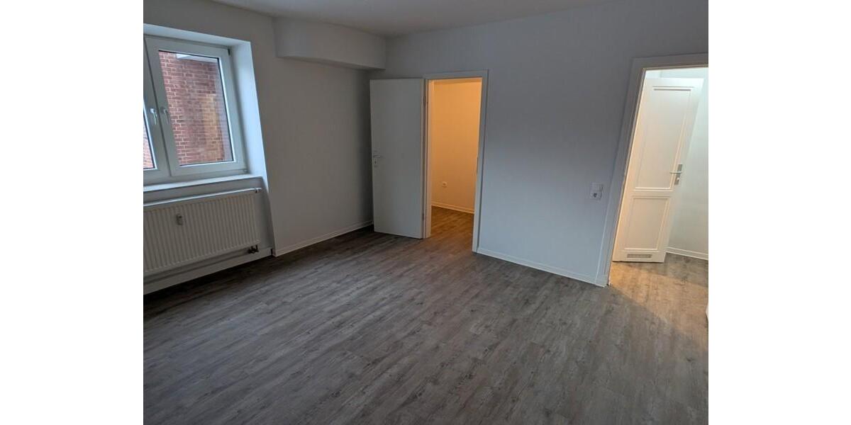 Modernisierte 3,5 Zi.Whg. in Kiel-Brunswik zu Februar 2026 3.5 zimmer