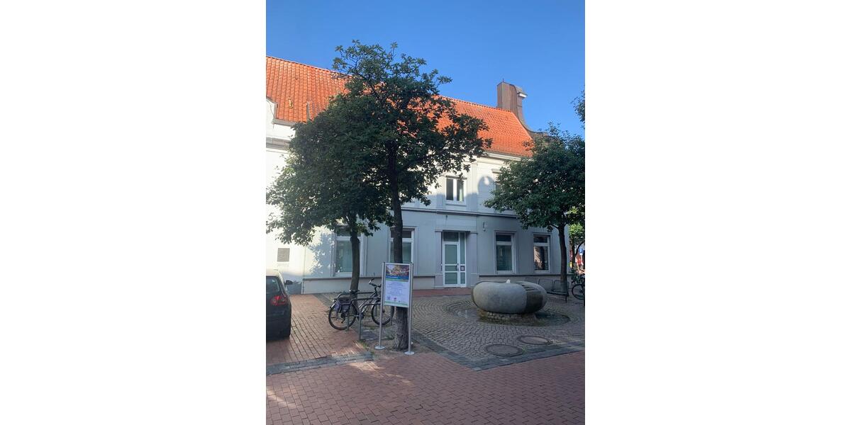Eckernförde-Innenstadt: Ehemaliges Bankgebäude als z.B. Büro 344 m² gewerbliche Fläche zu vermieten. zimmer