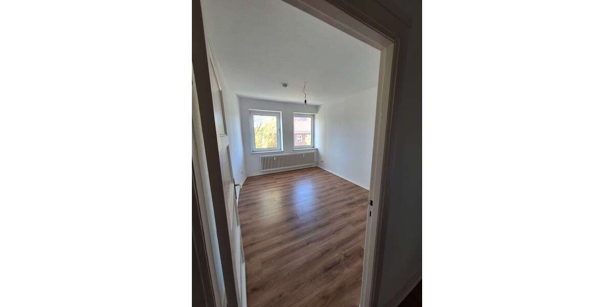 Etagenwohnung Kiel Südfriedhof - 2 Zimmer, 45 m&sup2;, 420&euro; | Angebot:26703694