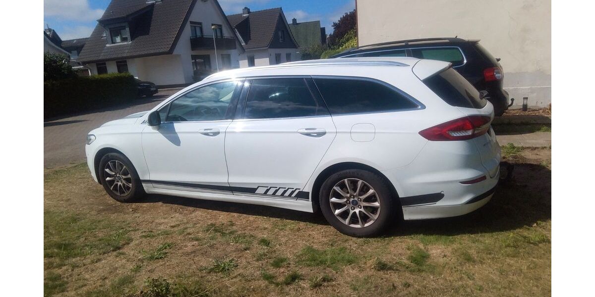 Ford Mondeo 240.000 km 7.650 &euro; Neumünster 24536