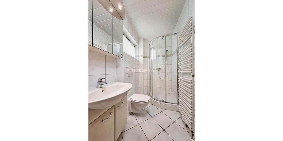 Einfamilienhaus Neumünster Einfeld - 5 Zimmer, 150 m&sup2;, 389.000&euro; | Angebot:24323547