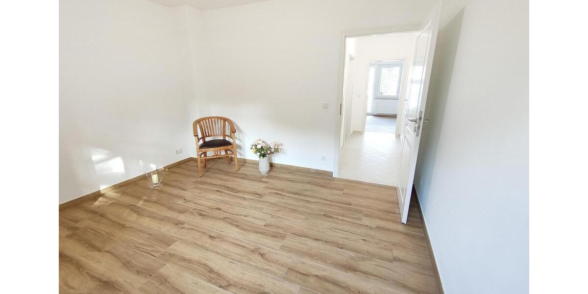 Luxuriöse Zwei-Zimmer-Wohnung am Tilsiter Platz in Kiel-EllerbekWellingdorf 2 zimmer
