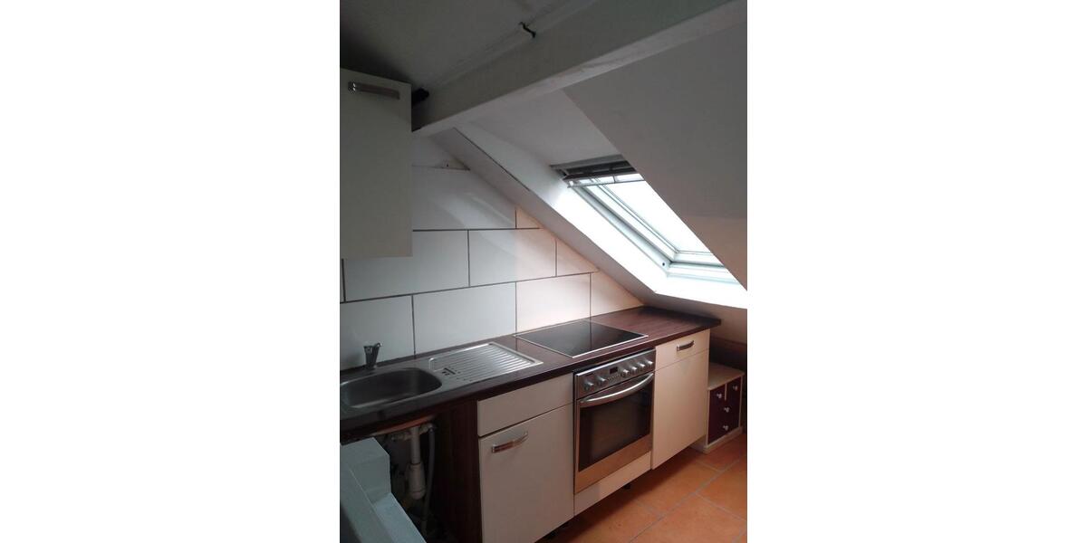 Etagenwohnung Kiel Schreventeich - 2 Zimmer, 125 m&sup2;, 650&euro; | Angebot:26042103