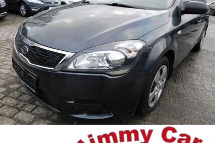 Kia ceed / Ceed 204.000 km 1.250 &euro; Kiel-Moorsee 24145