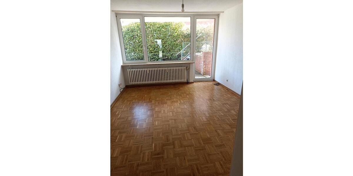 Terrassenwohnung Kiel Wik - 2.5 Zimmer, 76 m&sup2;, 740&euro; | Angebot:25640387