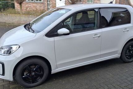 VW UP