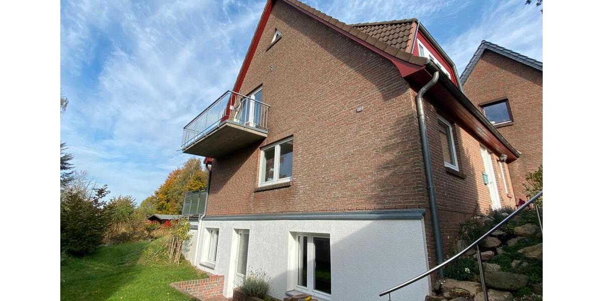 Doppelhaushälfte Eckernförde - 5 Zimmer, 168 m&sup2;, 2.000&euro; | Angebot:25264346