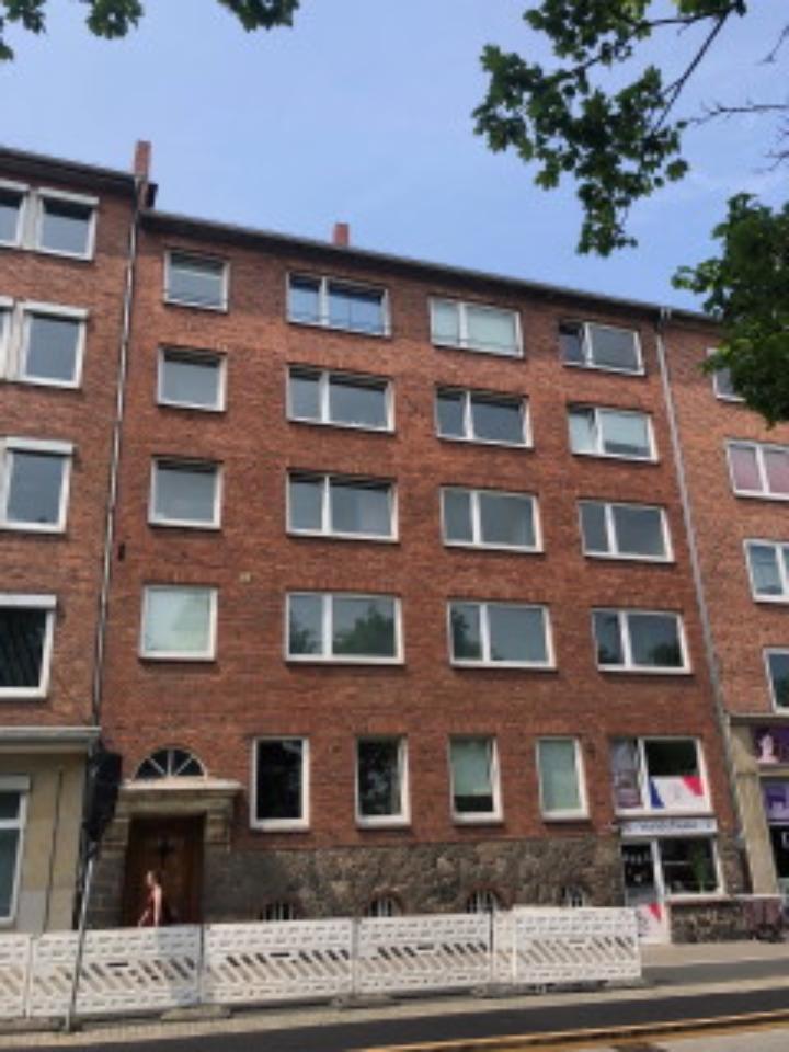 2 Zimmerwohnung mit Wannenbad zu vermieten Kiel