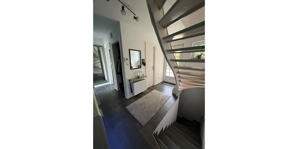 Doppelhaushälfte Neumünster Innenstadt - 5 Zimmer, 125 m&sup2;, 389.000&euro; | Angebot:25728329