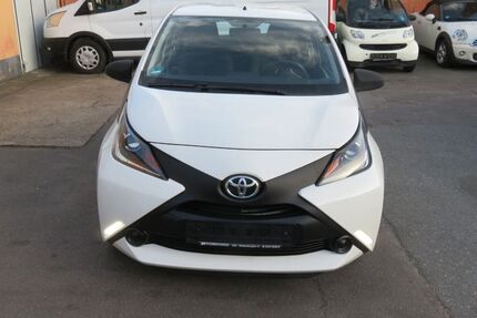 Toyota Aygo (X) 103.564 km 5.990 &euro; Kiel 24116