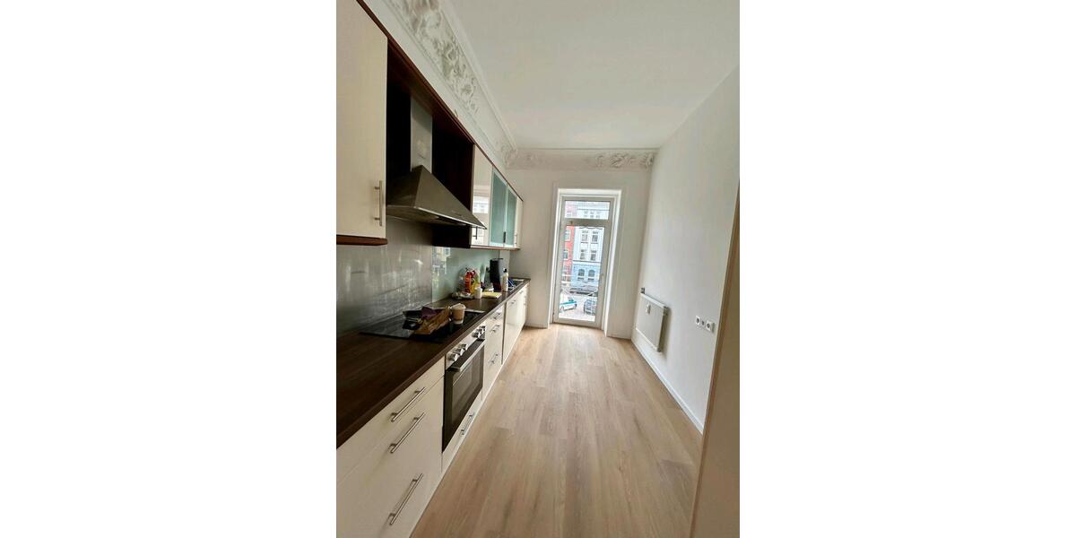 Etagenwohnung Kiel Schreventeich - 3 Zimmer, 93 m&sup2;, 1.785&euro; | Angebot:26446661