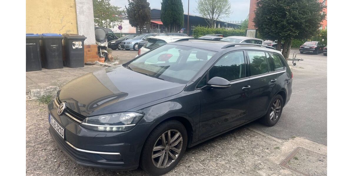 VW Golf 274.567 km 6.490 &euro; Kiel 24113