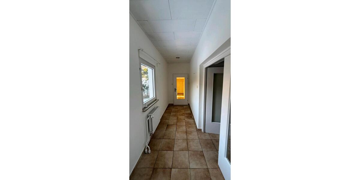 Einfamilienhaus Heikendorf - 9 Zimmer, 260 m&sup2;, 3.100&euro; | Angebot:25104034