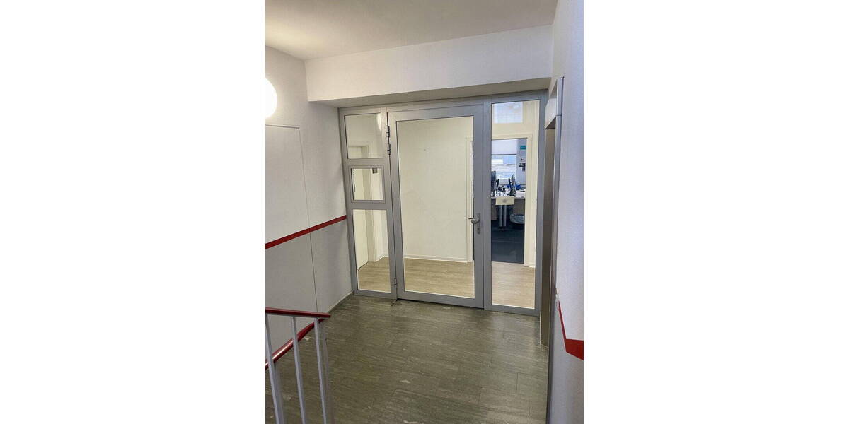 Gewerbeobjekt Kiel Südfriedhof - 2.500&euro; | Angebot:26791175
