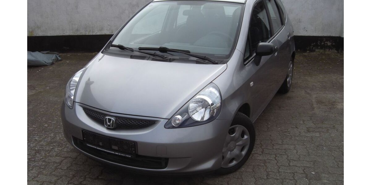 Honda Jazz 129.000 km 2.400 &euro; Neumünster 24536