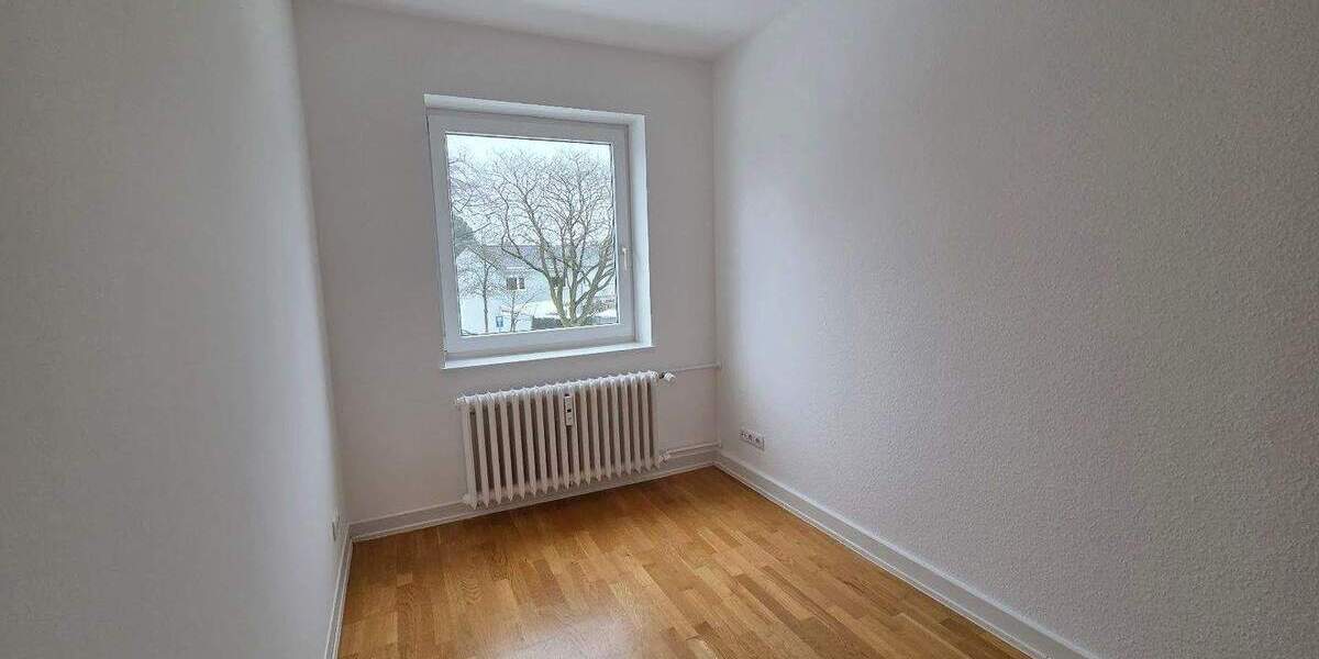 Etagenwohnung Kiel Pries - 3 Zimmer, 63 m&sup2;, 600&euro; | Angebot:25065951