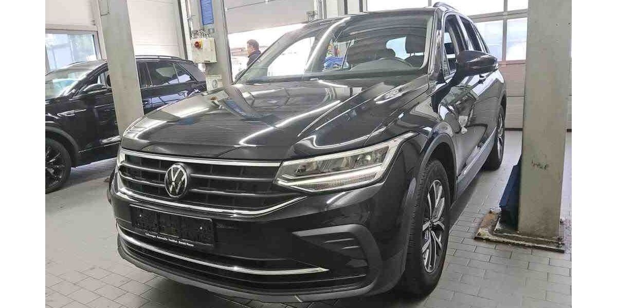 VW Tiguan 49.952 km 26.980 &euro; Neumünster 24537