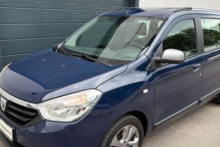 Dacia Lodgy 146.980 km 7.450 &euro; Neumünster 24536