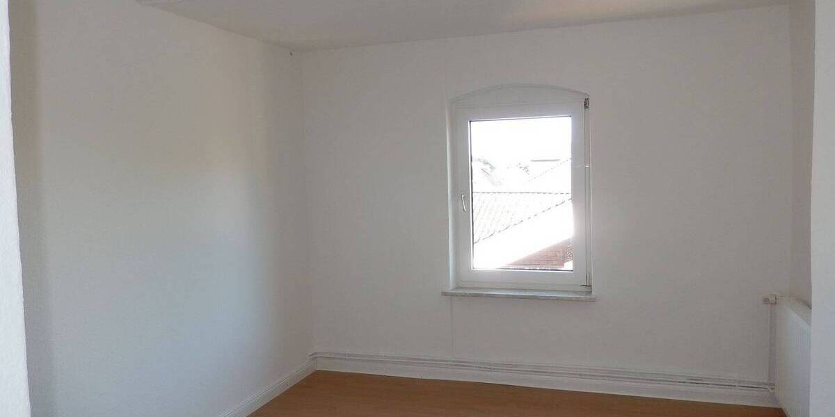 Ruhige Wohnung in zentraler Lage v. Bdf. 3 zimmer