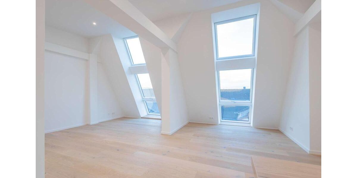 Dachgeschoßwohnung Kiel - 2 Zimmer, 85 m&sup2;, 1.615&euro; | Angebot:25397518