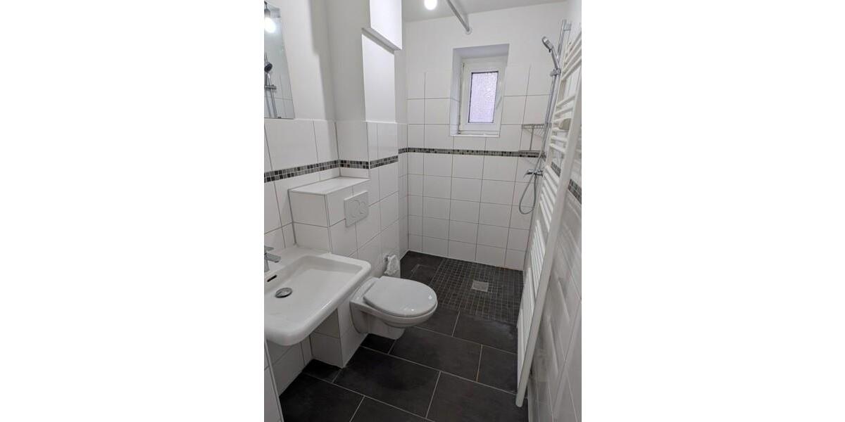 Modernisierte 3,5 Zi.Whg. in Kiel-Brunswik zu Februar 2026 3.5 zimmer