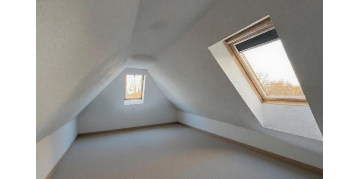 Villa Kiel Elmschenhagen - 9 Zimmer, 257 m&sup2;, 495.000&euro; | Angebot:26285734