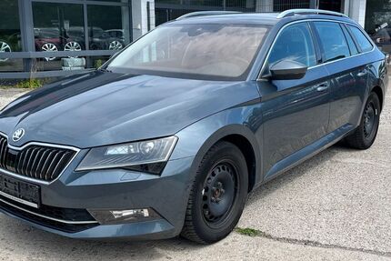 Skoda Superb 176.000 km 13.490 &euro; BLUMENTHAL 24241