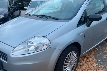 Fiat Punto 174.038 km 2.480 &euro; Neumünster 24537